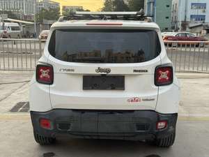 <span class=keywords><strong>Jeep</strong></span> <span class=keywords><strong>Renegade</strong></span> Sport Usado - Product Image 6