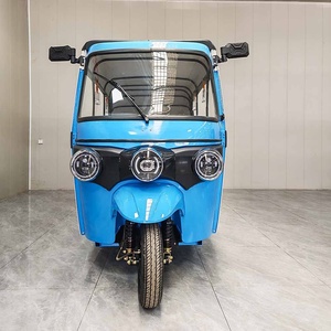 Triciclo Eléctrico de 3 Plazas Tipo Tuktuk Taxi Bajaj, 4000W 72V de Calidad - Product Image 3