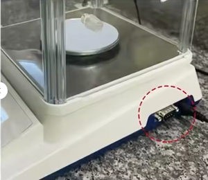 Wirtschafts modelle Hochpräzise elektronische Waage mit 0,001g Labor waage - Product Image 3