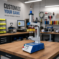 Machine de presse à chaud automatique pneumatique pour l'impression d'étiquettes sur balles de tennis avec hauteur réglable et transfert par sublimation sur surface incurvée