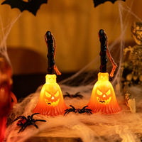 Lanterne Citrouille d'Halloween, Lampe Bougie Balai de Sorcière, Décorations Thème Citrouille, Accessoires Décoratifs Électroniques Transfrontaliers