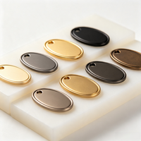Collier tendance classique en acier inoxydable plaqué or 18 carats avec pendentif cœur, hypoallergénique, minimaliste, unisexe, chaîne à maillons personnalisable OEM