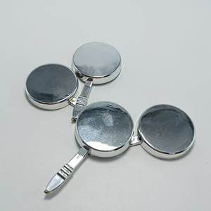 CHENXI 500 piezas de juguetes de sartén miniatura plateada personalizados para juego de simulación, decoración de cocina para casa de muñecas, material para hacer colgantes - Product Image 5