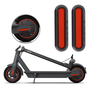 Cityneye M365 <span class=keywords><strong>Pro</strong></span> <span class=keywords><strong>2</strong></span> Pro2 1S Scooter eléctrico cubierta decorativa de plástico y tira reflectante con pegatina de tornillo para patinetes - Product Image 4