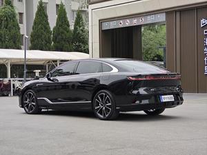 Zhuiguang PHEV 2024 Modelo Ultra Largo Alcance Tracción en las Cuatro Ruedas Edición Insignia - Product Image 3