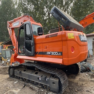 Excavadora Hidráulica Doosan DX300LC de Segunda Mano, Modelo 2018, 165KW de Potencia, con Motor y Bomba, en Venta - Product Image 2