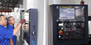 ऊर्ध्वाधर मशीनिंग केंद्र WF-V95 3/<span class=keywords><strong>4</strong></span>/5 अक्ष cnc मिलिंग मशीन फेरुक bt40 12000 आरपीएम मध्यम शुल्क से लैस - Product Image 3