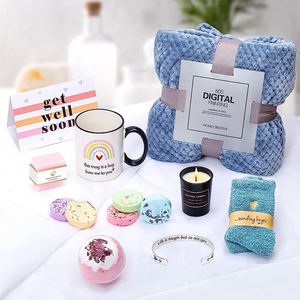 Regalos de Recuperación para Mujeres, Personalizados y Únicos, Regalos para Sentirse Mejor Después de la Cirugía, Pensando en Ti, con Manta y Vaso Térmico para Café - Product Image 1