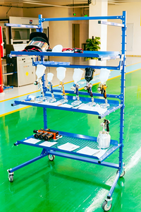 Chariot de rangement Lutro LC-302 pour pièces de <span class=keywords><strong>carrosserie</strong></span>, étagères <span class=keywords><strong>en</strong></span> acier réglables à 3 niveaux avec crochets pour la réparation de carrosseries automobiles - Product Image 5