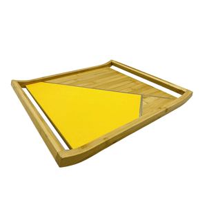 Plateau de service en bambou 40x37x2cm à double poignée pour usage domestique et commercial avec insert jaune - Product Image 1