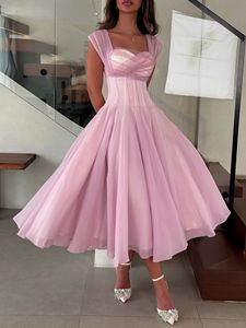 Robe de soirée élégante en tulle pour femme, col carré sexy, taille corset, coupe trapèze, longueur thé, idéale pour mariage et cocktail - Product Image 3