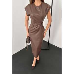 ชุดราตรีหนังสีน้ำตาลแบบผูกปมขายส่ง - Product Image 2