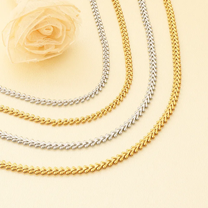 Personalized 304 Stainless Steel Heart Shaped Necklace 18k Vacuum Plated Golden Wheat Spike Chain Elegant Fashion <b>Jewelry</b> - Product Image 6