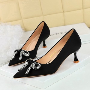 Women 5cm 10cm Crystal <b>Pumps</b> Lady Fetish Stiletto Middle Low Heels Rhinestone Event Bow Shoes Heels - Product Image 2