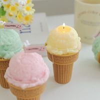 Eiscreme-förmige Kerze Handgemachte Sojawachs-Kerze Kreative Duft-Aromatherapie Geschenkkerze