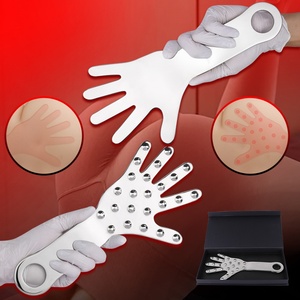 Nuevo Paleta BDSM Metálica en Forma de Palma, Diseño de Doble Cara con Superficie Lisa y Texturizada para una Estimulación Sensual Variada - Product Image 1
