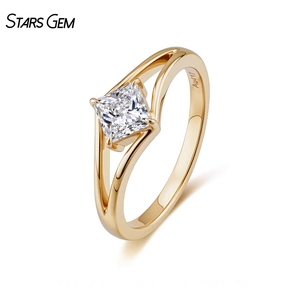 Bague en or massif 10 carats Starsgem Fine Jewelry avec diamant de 0,73 ct taille Asscher, certificat IGI, diamant de laboratoire cultivé. - Product Image 1