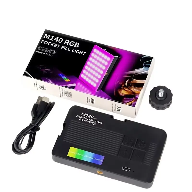 New Sell RGB140 Rechargeable LED Phone Selfie Fill Pocket Light for Smart Phone Portable Live Streaming Photographic Lighting