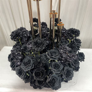 Anillos de Flores Artificiales de Seda de Alta Gama GreenLife, Color Negro, para Decoración de Candelabros y Arreglos Florales de Mesa para Bodas - Product Image 1