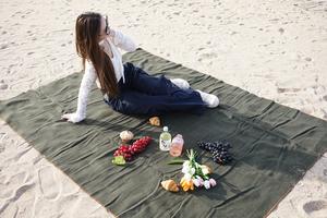 Manta de cama de lujo de lana merino Queen King, patrón sólido, tejido personalizado, estilo liso, tiro de invierno para Camping, Picnic, venta al por mayor - Product Image 3