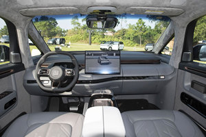 Anteriormente Usado para ZEEKR Mix 2025 270 °   Asientos Giratorios, Volante a la Izquierda, Maletero de 2000L, Viaje de Camping, ZEEKR Space Ride - Product Image 4