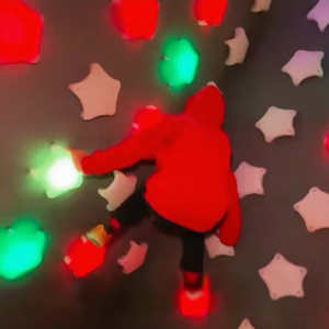 Mur d'<span class=keywords><strong>escalade</strong></span> interactif en plastique pour <span class=keywords><strong>salle</strong></span> de jeux intérieure avec poignées LED, capacité supérieure à 500 kg - Product Image 2