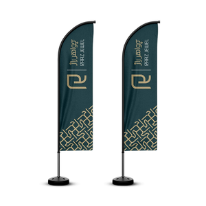 Bandera de Pluma para Eventos y Ferias Comerciales con Impresión a Todo Color y Base de Estaca - Fabricada en Vietnam - Product Image 4