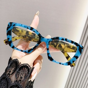 Occhiali da Lettura Vintage Leopardati Anti Luce Blu 2026, <span class=keywords><strong>Montatura</strong></span> Unisex - Product Image 3