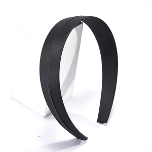 3,0 cm schwarze Satin Revers ion Covered Kunststoff Stirnbänder Stoff eingewickelt in Haar reifen für DIY geknotete Bogen Haar bänder - Product Image 6