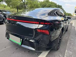 2021 Xiaopeng P7 berline électrique Pure électrique 4 portes 5 places 267 chevaux boîte de vitesses automatique voitures d'occasion à gauche - Product Image 5