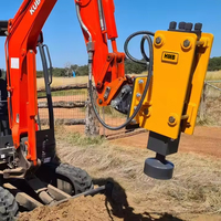Marteau de piquage de poteaux de clôture motorisé pour mini-excavatrice John Deere (3-7 tonnes) pour applications de clôture