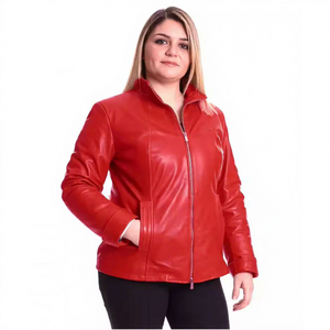 Blouson de motard en cuir véritable rouge pour femme, col montant, en peau de mouton, fermeture éclair avant, poches latérales, coupe ajustée, vêtement d'extérieur chaud et personnalisé - Product Image 1