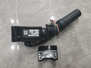 Sélecteur de vitesses DW-3 pour transmision 4WG200 de chargeuse sur pneus 5 tonnes, pour ensemble complet de pièces de machines de construction - Product Image 5
