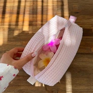 Sacs à Cosmétiques Portables en Coton avec Logo Personnalisé Trousse de Maquillage Monogrammée en Promotion Trousse de Toilette Gaufrée Personnalisée - Product Image 3