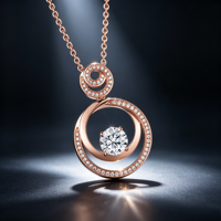 Collier en or blanc 18 carats avec pendentif en diamant rond central à 4 griffes, motif spirale infini à deux anneaux, bijoux fins