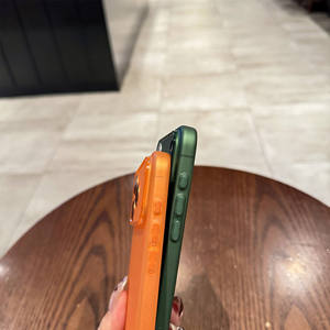 <span class=keywords><strong>Coque</strong></span> de téléphone souple en TPU ultra-fine et translucide mate pour <span class=keywords><strong>iPhone</strong></span> Air 17 16 15 14 <span class=keywords><strong>13</strong></span> Pro Max, protection arrière simple - Product Image 4