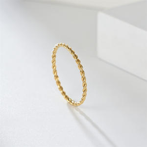 Женские кольца из нержавеющей стали с золотым покрытием, 1,5 мм - Product Image 3