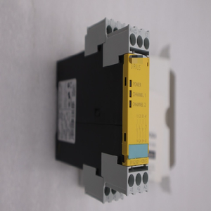 NUOVO RELÈ DI SICUREZZA 3TK2821-1CB30 SIRIUS 24 VAC/DC <span class=keywords><strong>3</strong></span> USCITE N/O STK G447A - Product Image 1