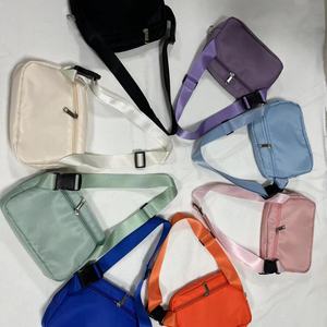 Tas selempang nilon Unisex, Pak Fanny Mini di mana-mana luar ruangan multiwarna dengan tali yang bisa disesuaikan - Product Image 5