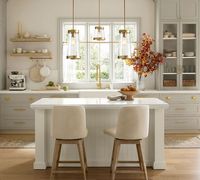 Yihao Design moderne Simple laiton pendentif lumières Vintage laiton finition LED Source de lumière pour salon intérieur à la mode