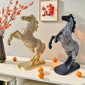 งา<span class=keywords><strong>น</strong></span>ประติมากรรมหรูหราสไตล์<span class=keywords><strong>น</strong></span>อร์ดิกขายส่ง รูปปั้<span class=keywords><strong>น</strong></span>เรซิ่นตกแต่งบ้าน - สัญลักษณ์แห่งความมั่งคั่ง รูปปั้<span class=keywords><strong>น</strong></span>ม้า - Product Image 2