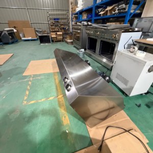Campana Extractora Comercial Eléctrica de 60 Pulgadas y 1800 CFM con Filtro Deflector, Dial Redondo y Motores Ultra Silenciosos de Doble Jaula de Ardilla - Product Image 2