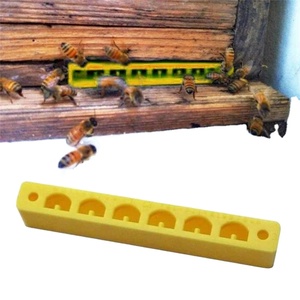 Herramientas para Colocar el Marco de la Puerta del Nido de Abejas Beeware, Nuevas Herramientas Anti-Escape para Nidos de Abejas, Marco de Puerta de Plástico de 8 Orificios Anti-Escape para Abejas - Product Image 3