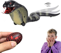 Jouet Serpent Cobra RC Électrique en Plastique à 2 Canaux avec Contrôle Infrarouge, Jouet Insecte Effrayant, Animal Mobile et Torsadant pour Farces d'Halloween