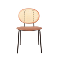 Vente en gros de chaise simple et moderne pour gagner de la place chaise à dossier en rotin avec structure en métal