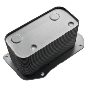 หม้อน้ำวอลโว่ 04252961 15x9x5 ซม. สำหรับรถบรรทุกหนัก EC210C EC210B EC240C อะไหล่ทดแทน - Product Image 1