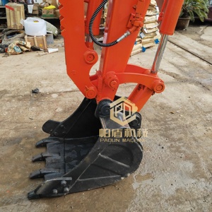 Excavatrice Hitachi d'occasion de 6 tonnes, modèle Hitachi EX60, excavatrice d'occasion d'origine japonaise, Hitachi ZX60 à vendre - Product Image 2
