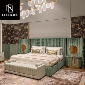 Ensemble <span class=keywords><strong>de</strong></span> meubles <span class=keywords><strong>de</strong></span> chambre à coucher <span class=keywords><strong>de</strong></span> luxe moderne <span class=keywords><strong>de</strong></span> conception italienne sur mesure au prix d'usine, <span class=keywords><strong>lit</strong></span> <span class=keywords><strong>de</strong></span> chambre rembourré <span class=keywords><strong>avec</strong></span> tête <span class=keywords><strong>de</strong></span> <span class=keywords><strong>lit</strong></span> - Product Image 1