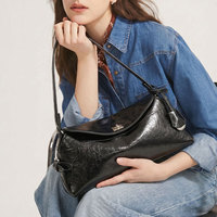 Tas Selempang/Crossbody Wanita Gaya Prancis Baru Mewah dengan Ritsleting dan Gesper Jahitan; Tekstur Retak Berkualitas Tinggi