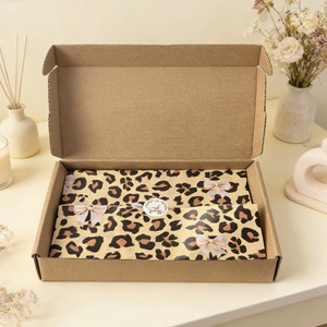 Carta Velina Beige con Motivo Leopardato 17gsm per Confezionamento Abiti, Rivestimenti per Scatole di Scarpe, Confezioni di Fiori Secchi - Ingrosso - Product Image 3